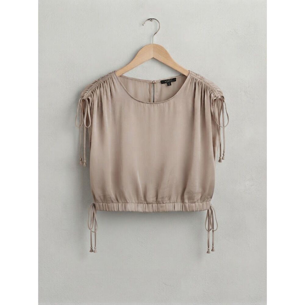 Women's Dynamite Ruched Beige/Cream Top in Size XS